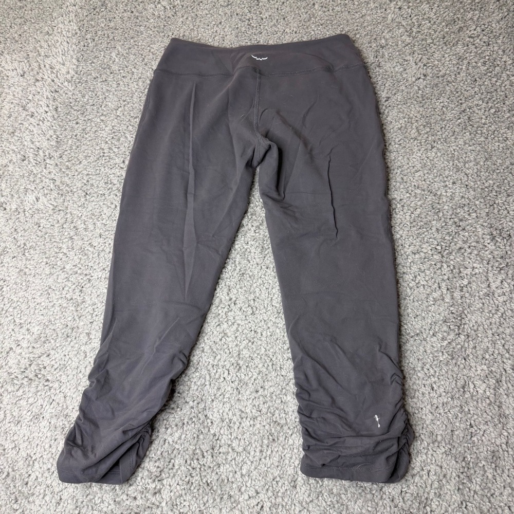 Beyond Yoga Life Time Fitness Gray Ruched Cropped Leggings Women Large SM14AW - Picture 2 of 6